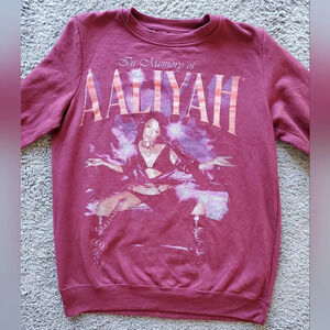 💚5/$25 Aaliyah In Memory of Aaliyah Pull Over Sweatshirt Size Medium